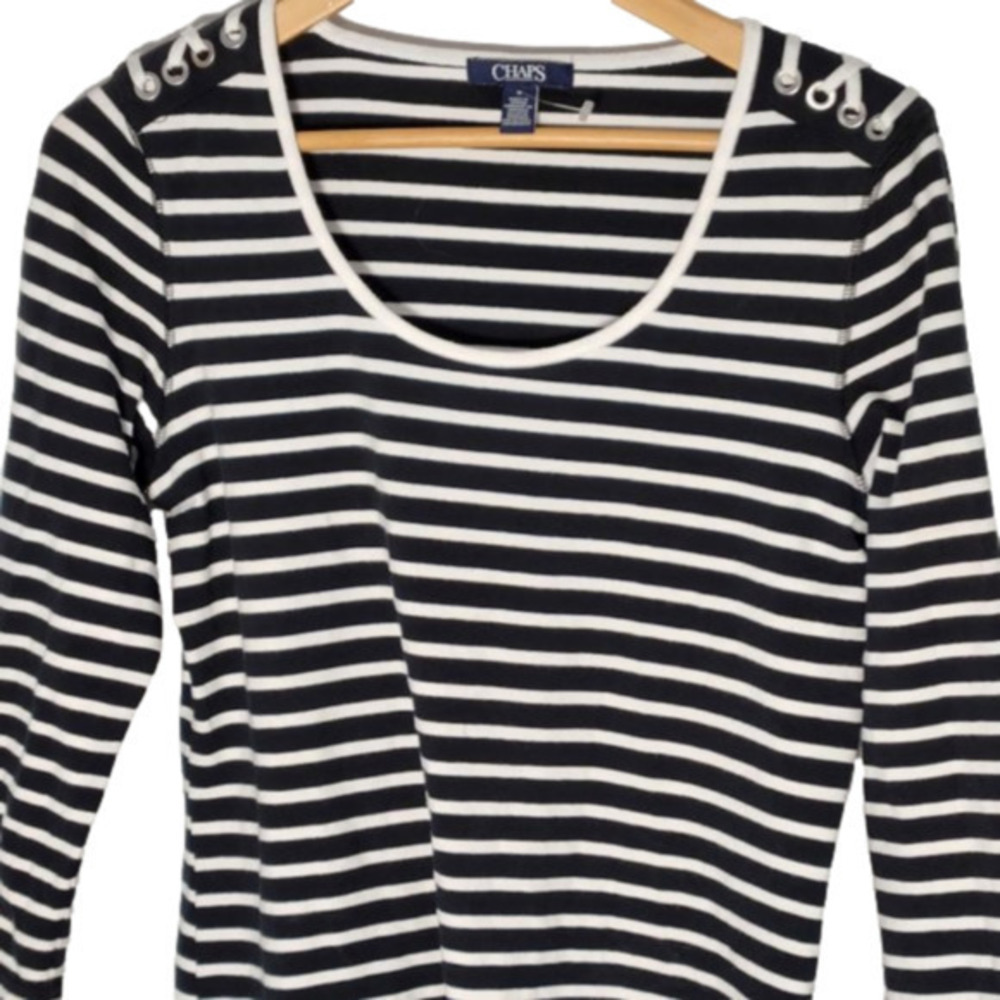 170. Chaps Black & White Striped 3/4-sleeved tee with laced detail  sz M